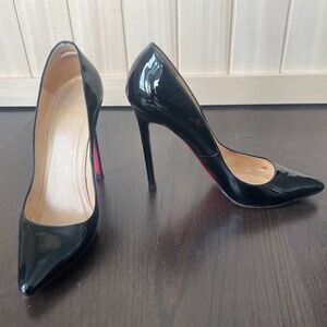 Christian Louboutin So Kate